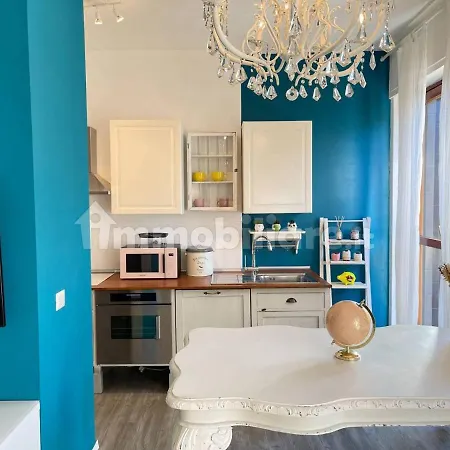 アパート Da Roby, Nick E Ginger *